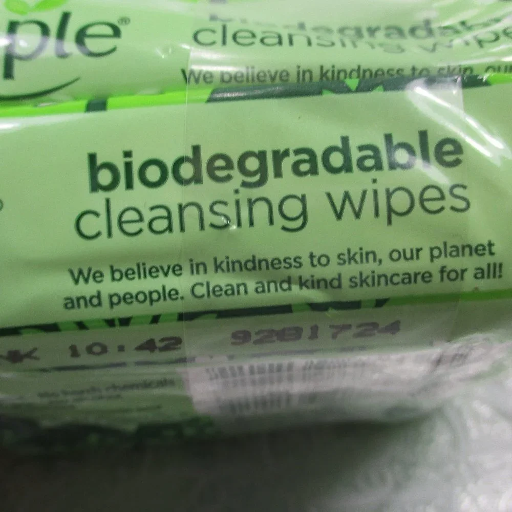 SIMPLE Sensitive Biodegradable Cleansing Wipes 2 Pack💥💥